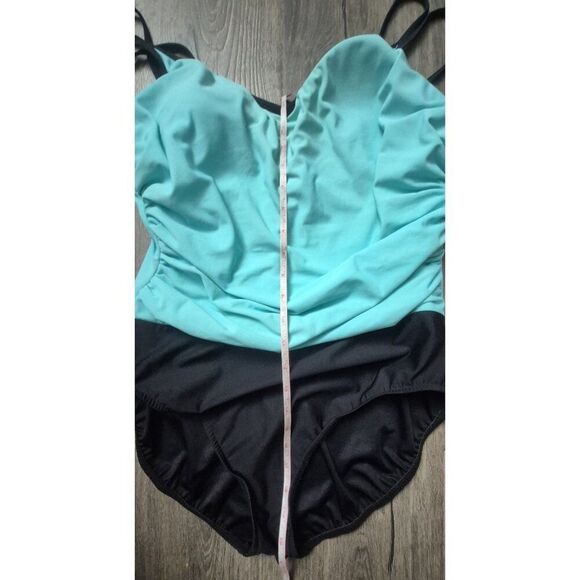 Trimshaper Ruched Slimming One Piece Swimsuit Bathingsuit Women's Size 16 - Picture 5 of 7